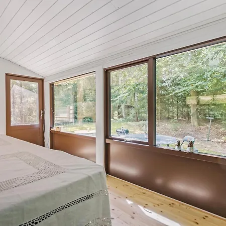 3 Bedroom Lovely In Munke Bjergby